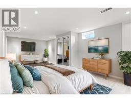 2 CALEDONIA Avenue - 28