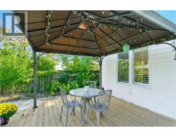 2 CALEDONIA Avenue - 36