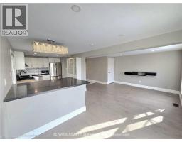 662 N ELGIN Street N - 15