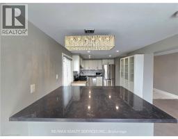 662 N ELGIN Street N - 16