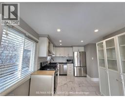 662 N ELGIN Street N - 22