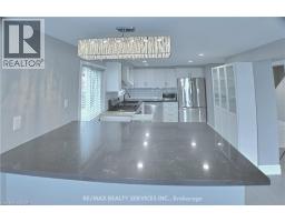 662 N ELGIN Street N - 23