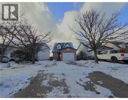 662 N ELGIN Street N - 4