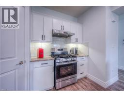 741 HOLLINGER Avenue - 12