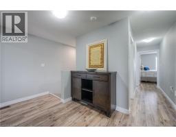 741 HOLLINGER Avenue - 20