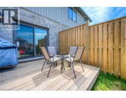 741 HOLLINGER Avenue - 34