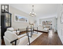 42 LANSDOWNE Road N - 10