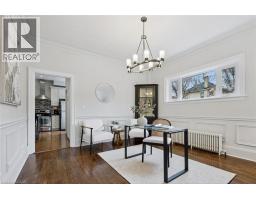 42 LANSDOWNE Road N - 11