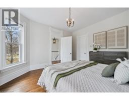 42 LANSDOWNE Road N - 27