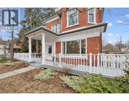 42 LANSDOWNE Road N - 6