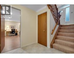 604 WHITE OAK Drive - 32