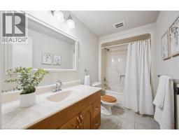 93 GRAND RIVER Boulevard - 25