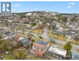 93 GRAND RIVER Boulevard - 42