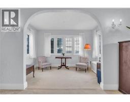 808 QUEENS Boulevard - 14