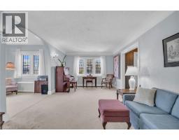 808 QUEENS Boulevard - 15