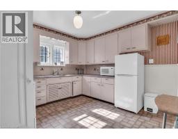 808 QUEENS Boulevard - 16