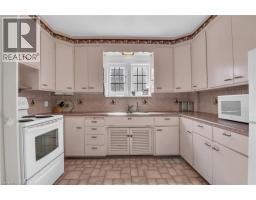 808 QUEENS Boulevard - 18