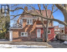 808 QUEENS Boulevard - 36