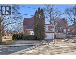 808 QUEENS Boulevard - 9