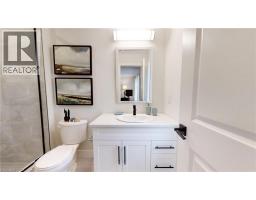 73 JULIE Crescent - 17