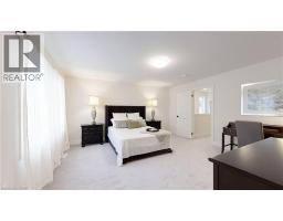 73 JULIE Crescent - 19