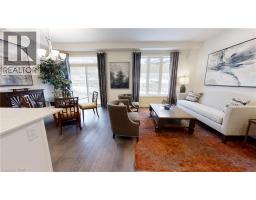 73 JULIE Crescent - 5