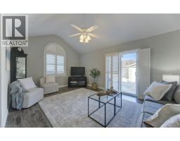 105 STIEFELMEYER Crescent - 21