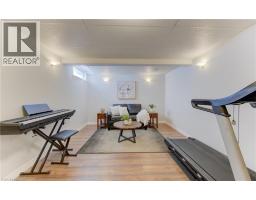 105 STIEFELMEYER Crescent - 34