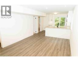 67 JULIE Crescent - 14