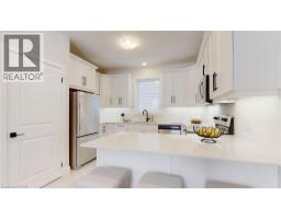 67 JULIE Crescent - 5