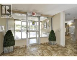 8 HARRIS Street UnitNo. 302 - 4