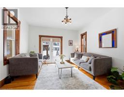 19 RIVERSIDE Drive W - 6