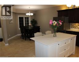 561 THOMAS SLEE Drive - 7