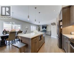 86 WOODBERRY Crescent - 24