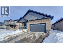86 WOODBERRY Crescent - 6