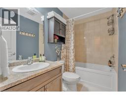 72 DODMAN Crescent - 23