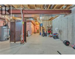 72 DODMAN Crescent - 26