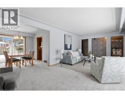 15 CONFEDERATION Drive - 12