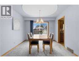 15 CONFEDERATION Drive - 14