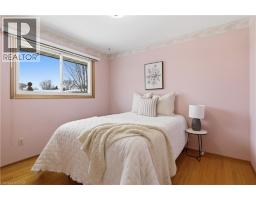 15 CONFEDERATION Drive - 25