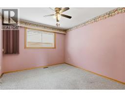 15 CONFEDERATION Drive - 27