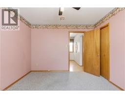 15 CONFEDERATION Drive - 28