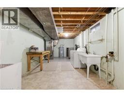 15 CONFEDERATION Drive - 36