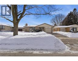 15 CONFEDERATION Drive - 4