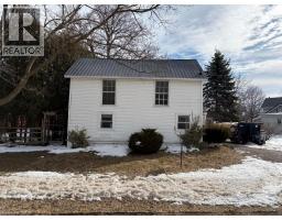 4 ELIZABETH Street - 2