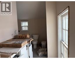 4 ELIZABETH Street - 22