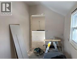 4 ELIZABETH Street - 23