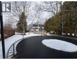 4 ELIZABETH Street - 28