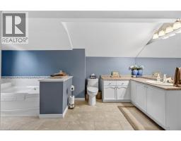 151 LYNDEN Road - 13