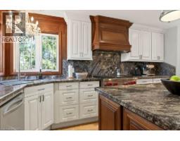 389 CLARENDON Drive - 10